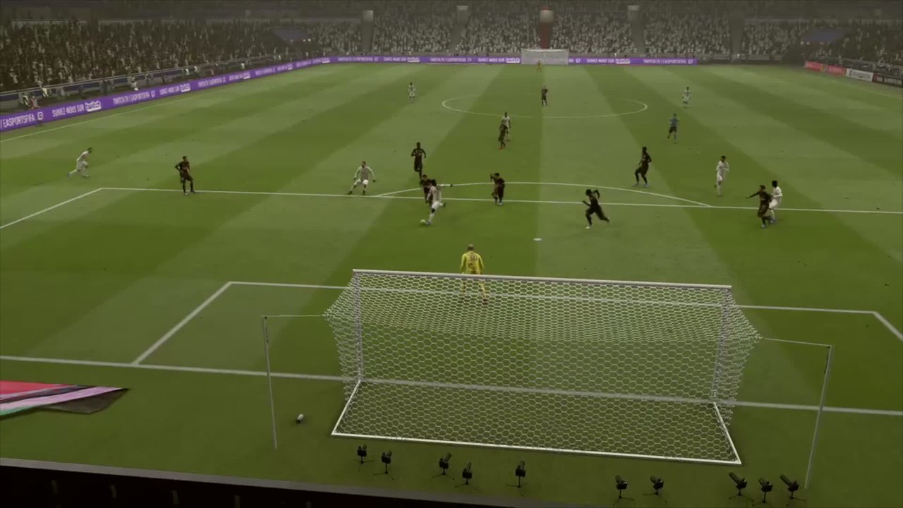 OL - Nîmes Olympique sur FIFA 20 : résumé et buts (L1 - 31e journée)