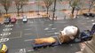 'La meditadora' de la falla municipal abandona la Plaza del Ayuntamiento