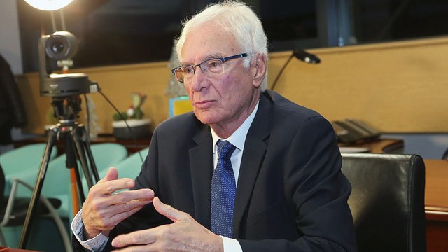 Gaby Charroux : on travaille pour que personne ne soit isolé