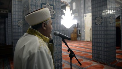 Koronavirüs salgının son bulması için camilerin hoparlöründen dua edildi - ARDAHAN