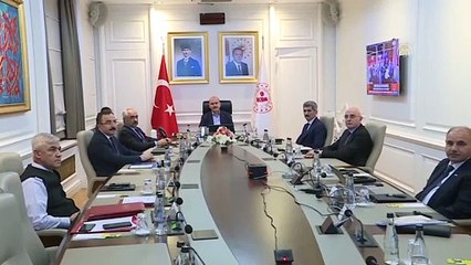 Bakan Soylu 81 ilin valisiyle yeni tip koronavirüse karşı alınan tedbirleri değerlendirdi - ANKARA