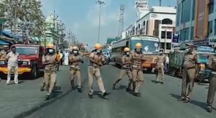 தீயணைப்பு வீரர்கள் கைகழுவுதல் பற்றிய விழிப்புணர்வு நடனம்