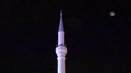 Kahramankazan'da koronavirüs salgınının son bulması için camilerde dua edildi