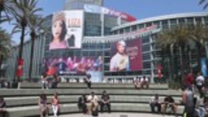 ViacomCBS Cancels Online VidCon Amid Global Coronavirus Pandemic | THR News