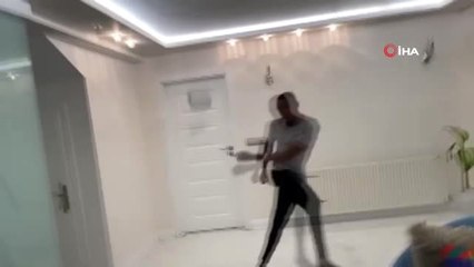 Mensah da akıma uydu, 'evde kal' dedi