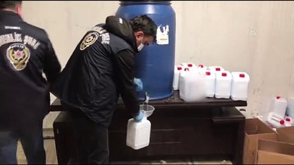 30 tonun üzerinde sahte deterjan ve dezenfektan ele geçirildi - İSTANBUL