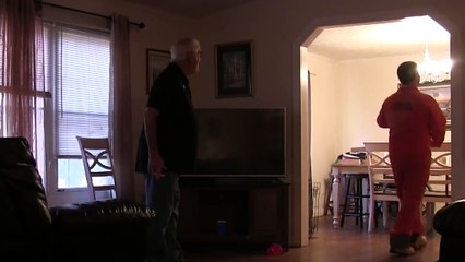 CHARLIE ESCAPED FROM JAIL!! (PRANK)