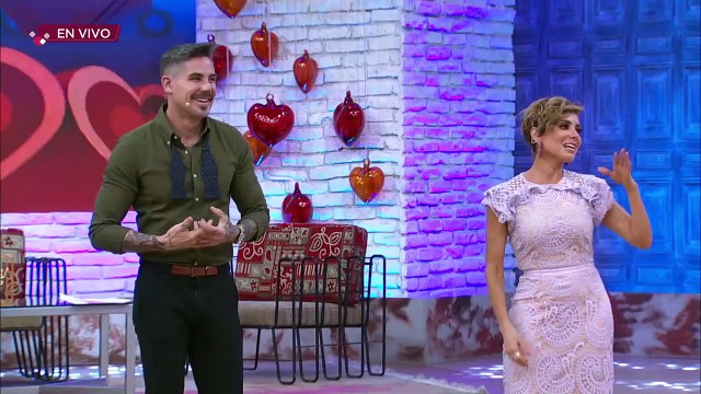 ¿Cómo va Miguel con las clases de redes sociales que le está enseñando La Bebeshita? | Enamorándonos