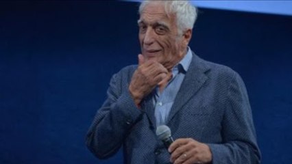 Gérard Darmon explique enfin pourquoi il s’est teint les cheveux en fluo