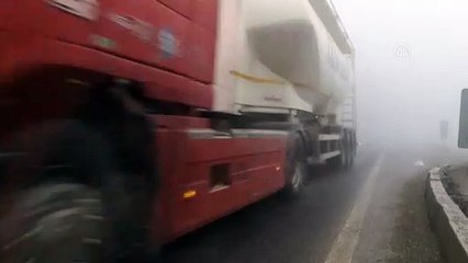 Bolu Dağı'nda sis etkili oluyor - DÜZCE
