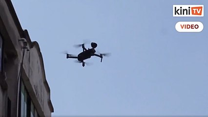 Скачать видео: Polis KL guna dron pantau pergerakan orang ramai sepanjang PKP