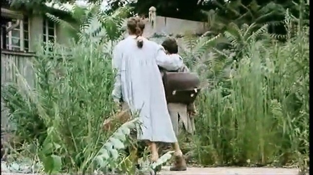 1 Omar, sa soeur, son maître et ses amis