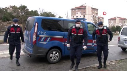Korona virüsü yasağı gelen yaşlılara uyarılar ve yardımlar sürüyor