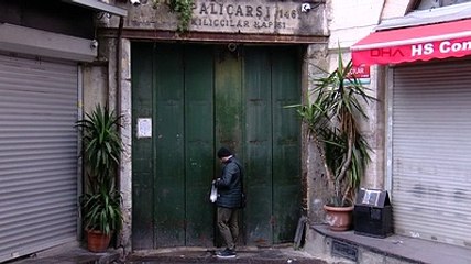 Kapalıçarşı ziyaretçi girişine tamamen kapatıldı