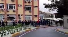 Devlet hastanesi önünde uzun kuyruk