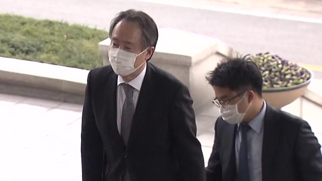 정부, 도미타 대사 초치... 日 왜곡 교과서 즉각 시정해야 / YTN