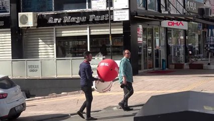 MERSİN Koronavirüs balonları ile 'evde kal' uyarısı