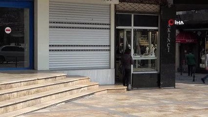 Denizli'deki kuyumcular korona tedbirleri kapsamında kepenk kapatacak