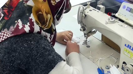 Beyşehir'de öğretmen ve meslek lisesi öğrencileri maske üretimine başladı