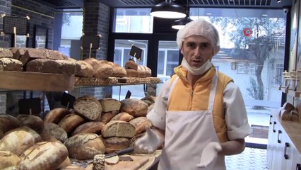 'Ekşi mayalı ekmek yiyerek koronadan kendimizi koruyabiliriz'