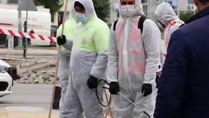 Atakum’un ‘hijyen timi’ cadde, park ve camilerde