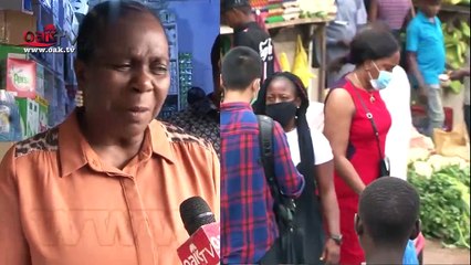 Covid-19: Nigerian Senator spotted in Wuse market buying sanitizer