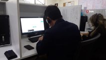 Bodrum Belediye Başkanı Aras, çağrı merkezine gelen telefonları yanıtladı