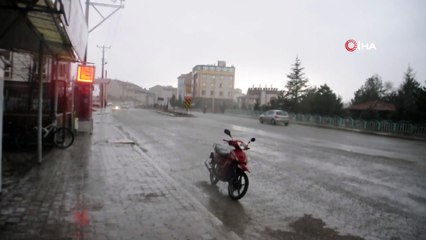 Şuhut’ta şiddetli yağmur ve dolu yağışı