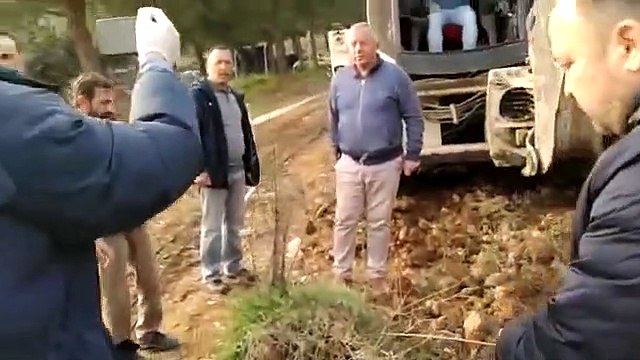 Pamukkale Üniversitesi Rektörü yerli tohum üretim tarlasına dozerle daldı, iki profesörü tartakladı!