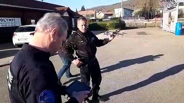 Neuves-maisons : un drone de la gendarmerie pour contrôler le confinement