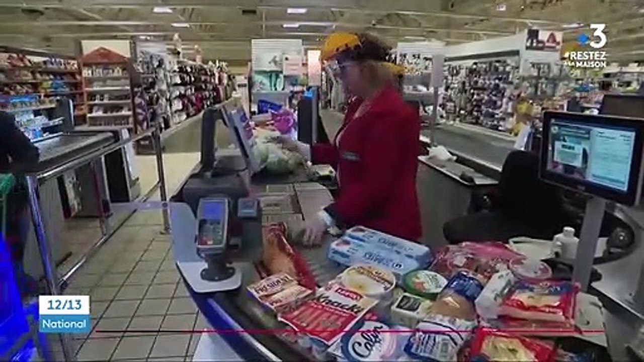 Coronavirus : les caissières et caissiers dénoncent leurs conditions de travail
