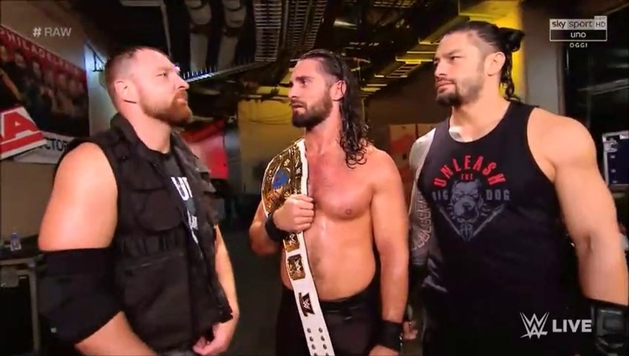 (ITA) Litigio e riappacificazione nello Shield tra Seth Rollins e Dean Ambrose (WWE RAW 15/10/2018)