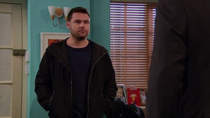 ‪Livron - Aaron Gives Parenting Advice To Chas & Paddy! ‬