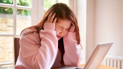 Five Tips From Therapists On How To Cope With Coronavirus Anxiety