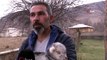 Annesini ayı yiyen keçi yavrusunu gazeteci kurtardı