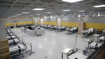İran'da ordu, koronavirüs hastaları için 2 bin yataklı hastane kurdu
