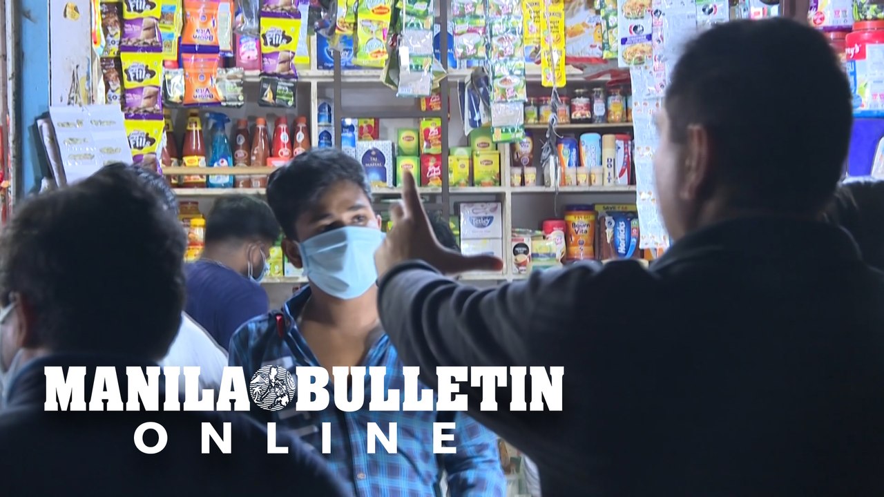 Panic-buying as India goes under total lockdown