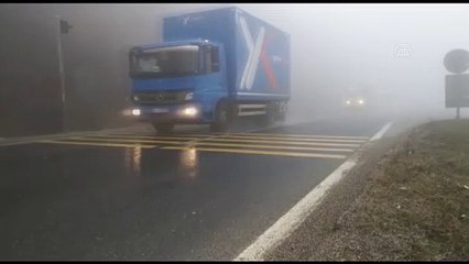 Bolu Dağı'nda yoğun sis ulaşımı aksattı