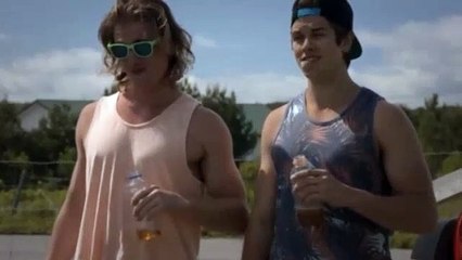 Letterkenny S01E01 Ain't No Reason To Get Excited