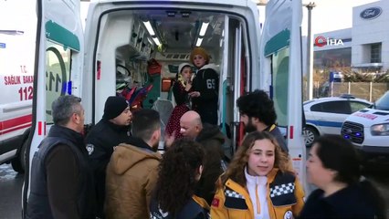 Yabancı uyruklu vatandaşları taşıyan otobüsün kaza anı kamerada