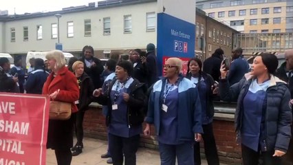 Conflito salarial nos hospitais britânicos
