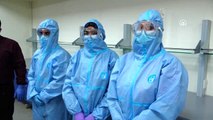 Irak Sağlık Bakanı, koronavirüs hastaları için hazırlanan laboratuvarlarda incelemelerde bulundu