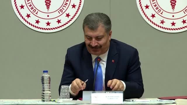 Bakan Koca: 83 milyonun test yaptırması gerekmiyor, dünyada herkesin test yaptırması diye bir...