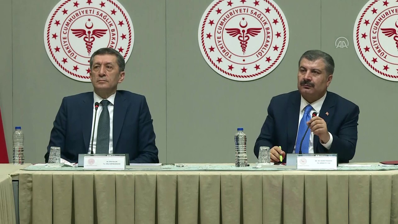 Koca: 'Biz ne kadar kendimizi izole etmeye zorlarsak bu süreç o kadar kısa sürer'' - ANKARA