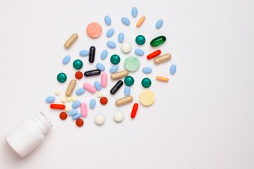 What You Need to Know About Using Supplements to Fight the Coronavirus