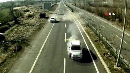 Elazığ ve Bingöl'de trafik kazaları kameraya yansıdı