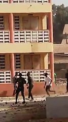 Des manifestants assiègent des bureaux de vote à Matoto