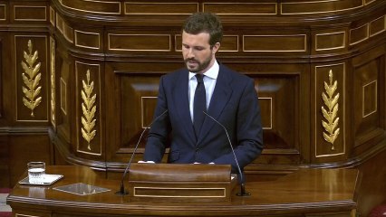 Casado cree que España está "de luto" y el Gobierno "no está a la altura"