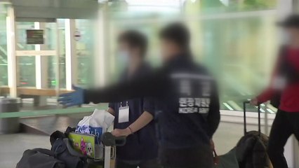 "방역 핵심 '입국자 관리'...자가 격리 위반 외국인 강제 출국 조치" / YTN