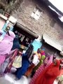 इंदौर में बड़ी लापरवाही, पूर्व नेता प्रतिपक्ष के घर के बाहर लगी महिलाओं की लंबी कतार